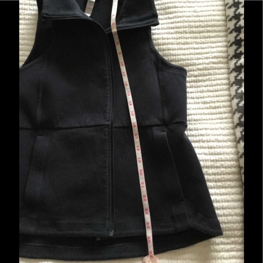 Lululemon vest
